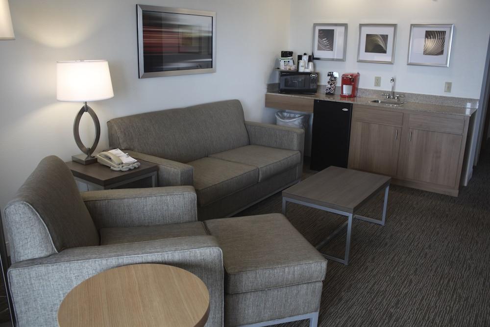 Holiday Inn Express Munising-Lakeview by IHG photo 22
