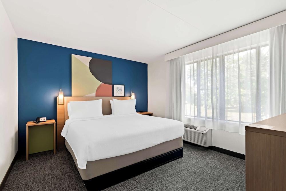 Spark by Hilton Hummelstown Hershey photo 15