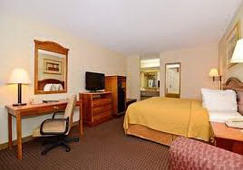 FairBridge Inn Express Natchez photo 9