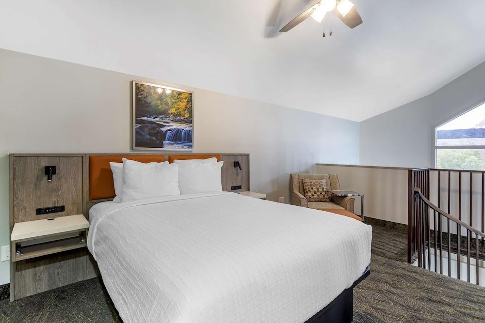 Best Western Plus Apple Valley Lodge Pigeon Forge photo 14