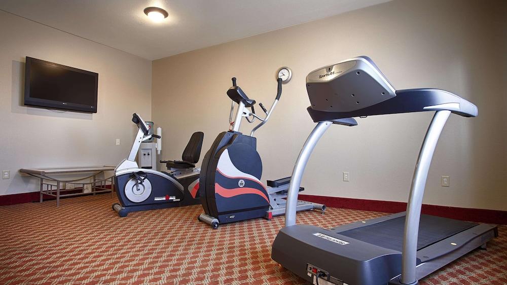 Best Western Henrietta Inn & Suites photo 12