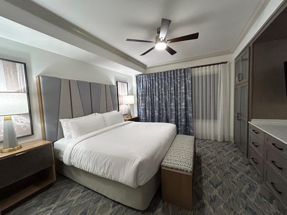 Hilton Vacation Club Mill Springs Lodge Pigeon Forge photo 11