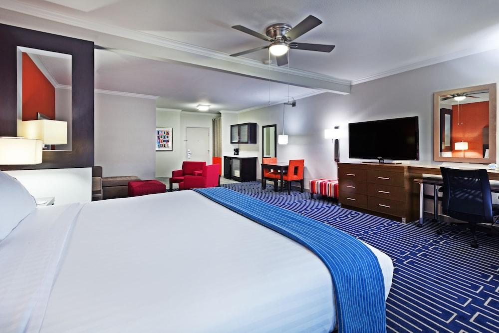 Holiday Inn Express & Suites Houston East, by IHG photo 13