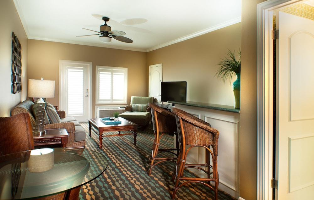 Kemah Boardwalk Inn photo 17