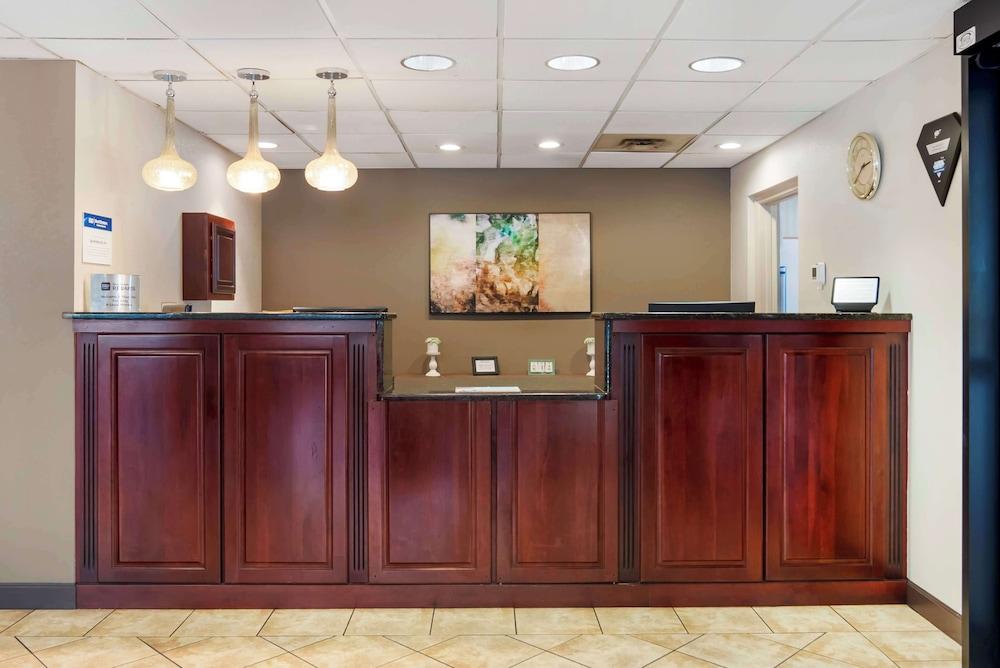 Best Western Plus Oak Mountain Inn photo 3