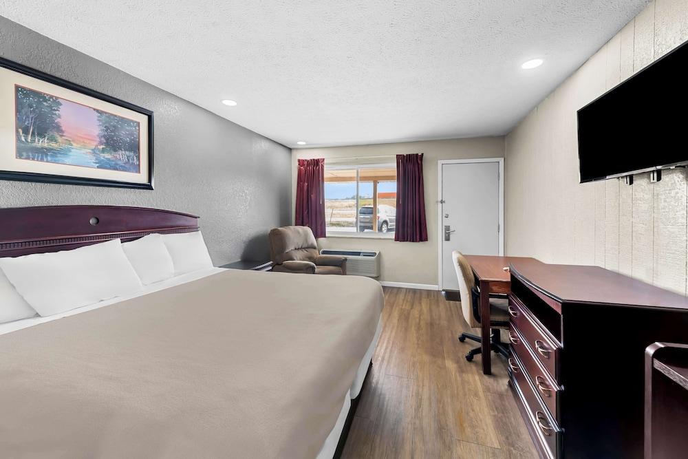 Americas Best Value Inn Marion, OH photo 22