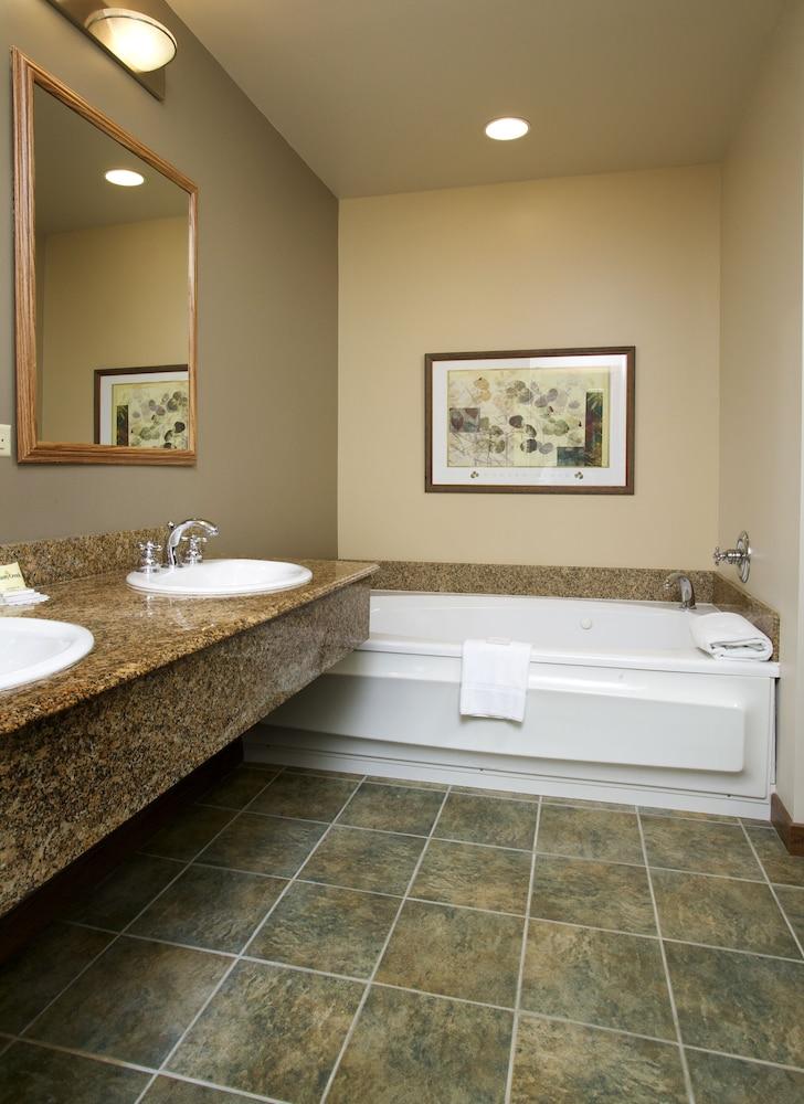 The Lodge at Cedar River, Shanty Creek Resort photo 6