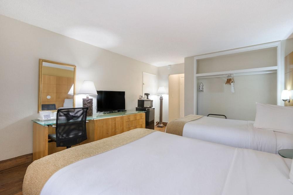 Ocean Reef Hotel photo 6
