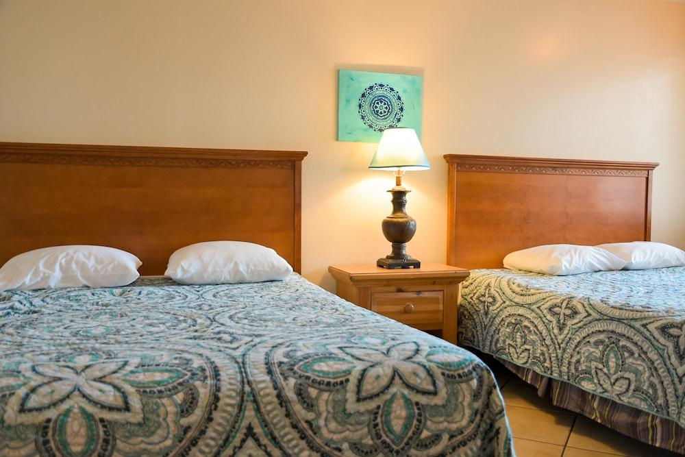 The Shores Inn and Beach Houses photo 49