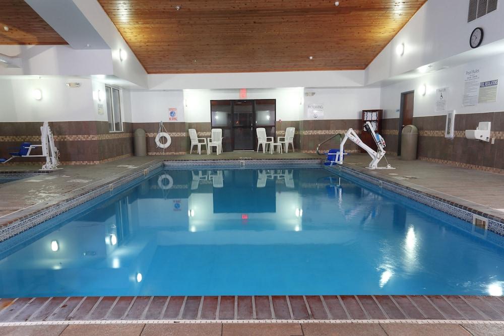 Holiday Inn Express Oneill by IHG photo 32
