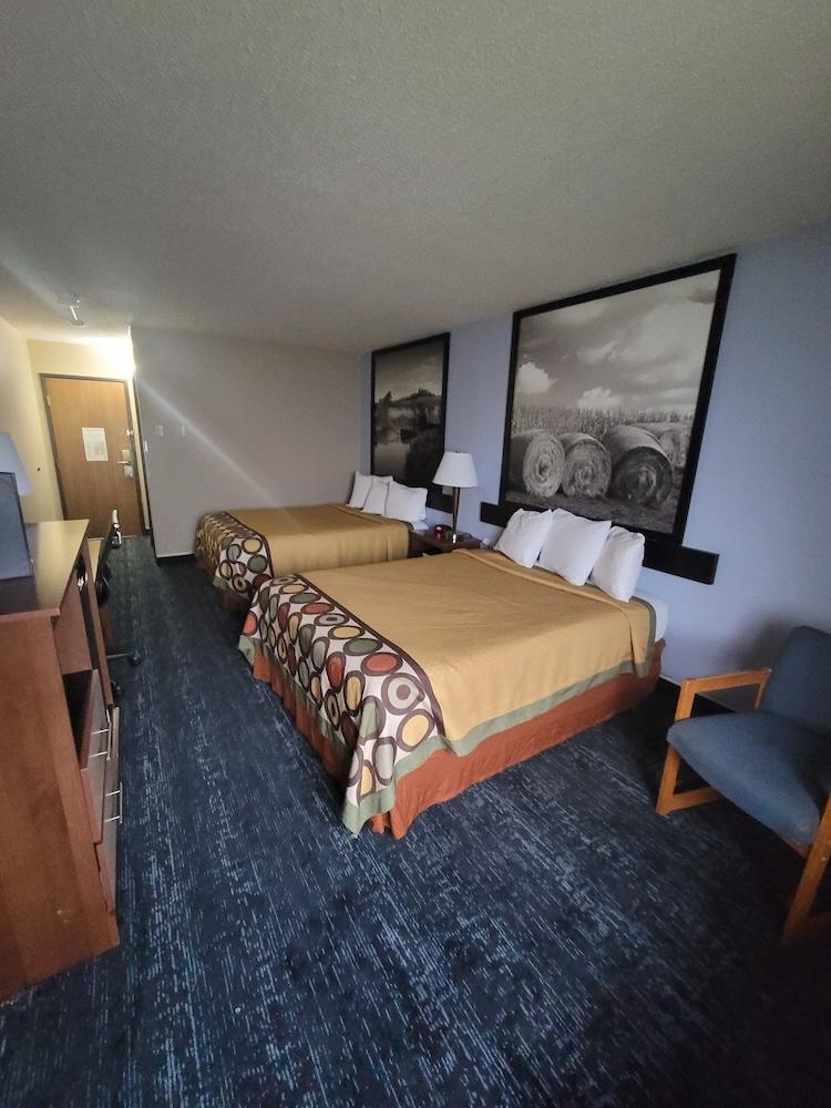 Super 8 by Wyndham Valentine NE photo 7