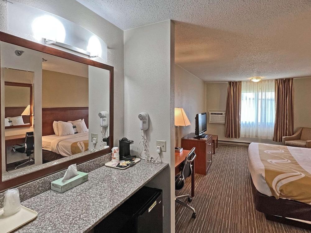 Quality Inn Mitchell I-90 photo 28