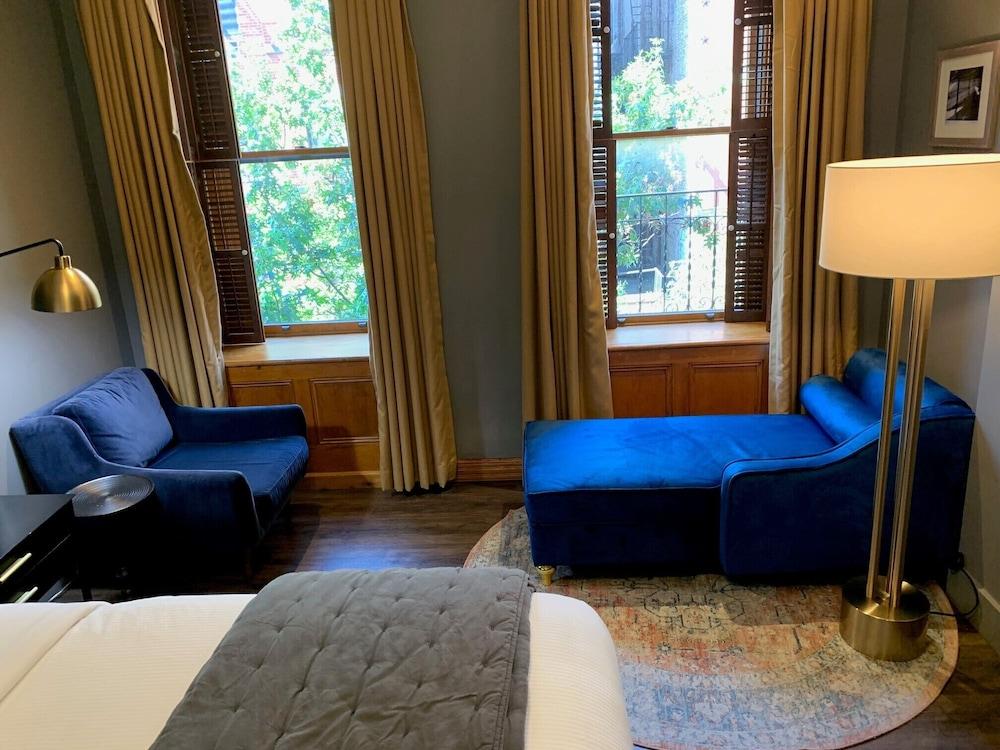 The Historic Blue Moon Hotel - NYC photo 21