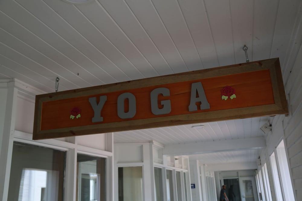 Black Bear Lodge photo 29