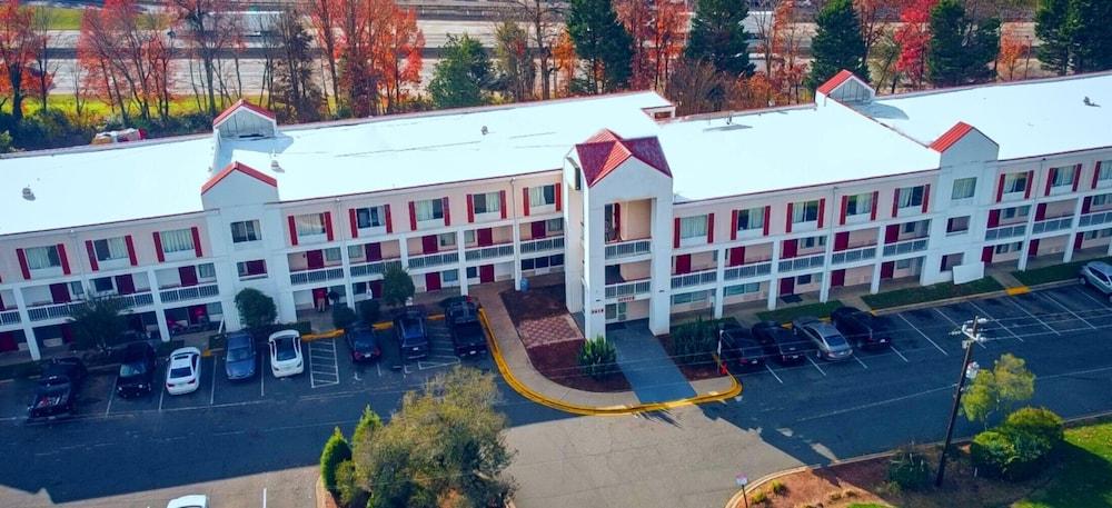 Bposhtels Charlotte - Hostel photo 14
