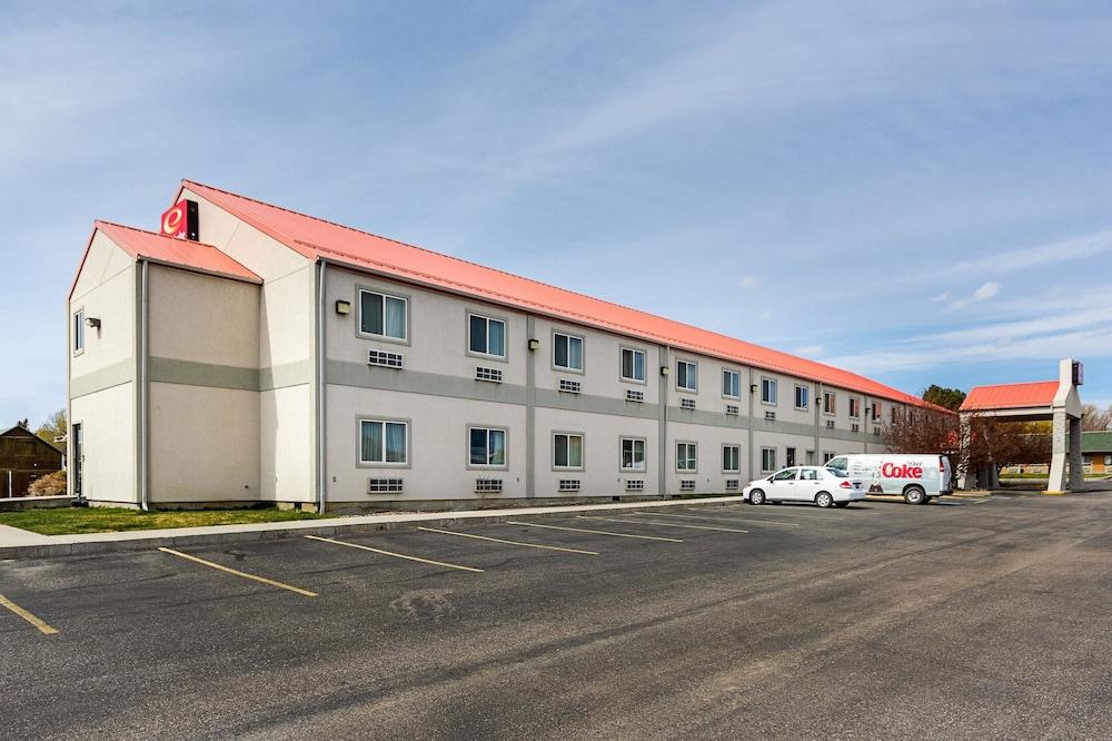 Econo Lodge Livingston Gateway to Yellowstone photo 27