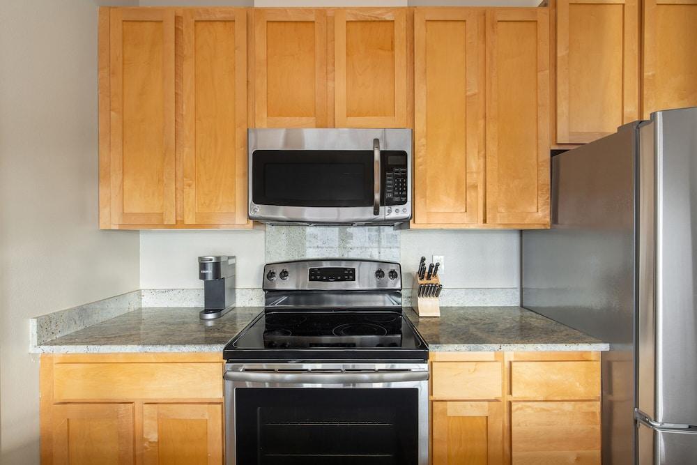 Kasa Bellevue Seattle photo 14