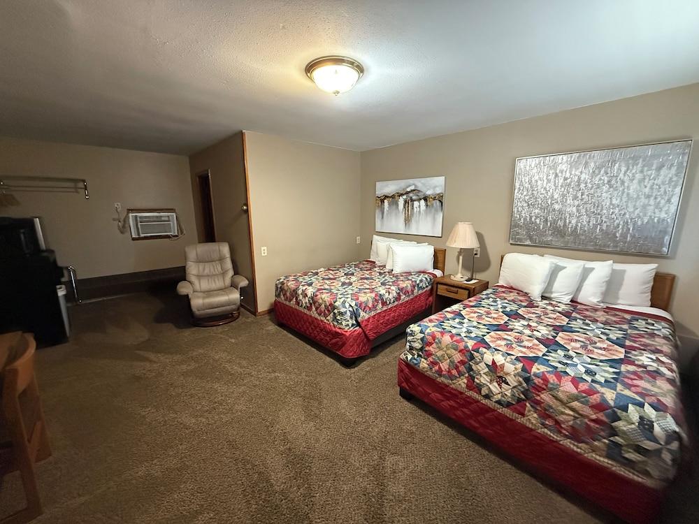 Lighthouse Inn photo 14