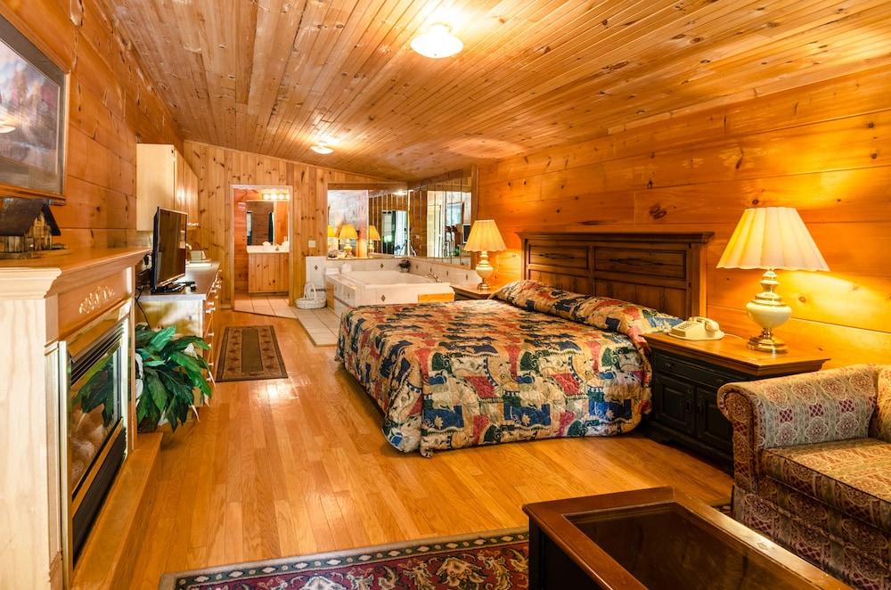 Highland Hills Motel and Cabins – A Master Hosts Resort photo 2