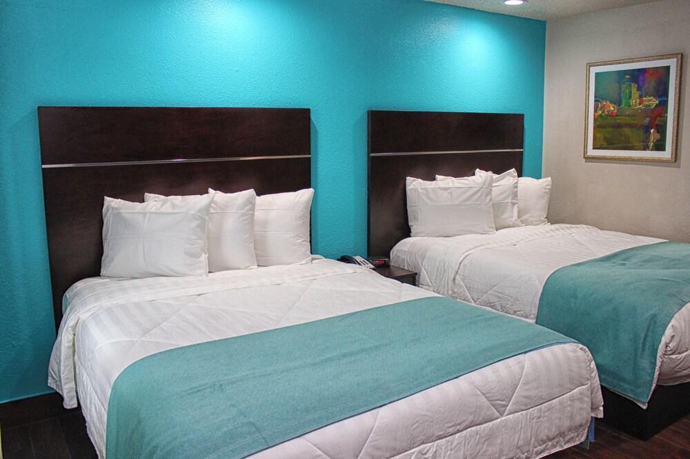Spanish Trails Inn photo 4
