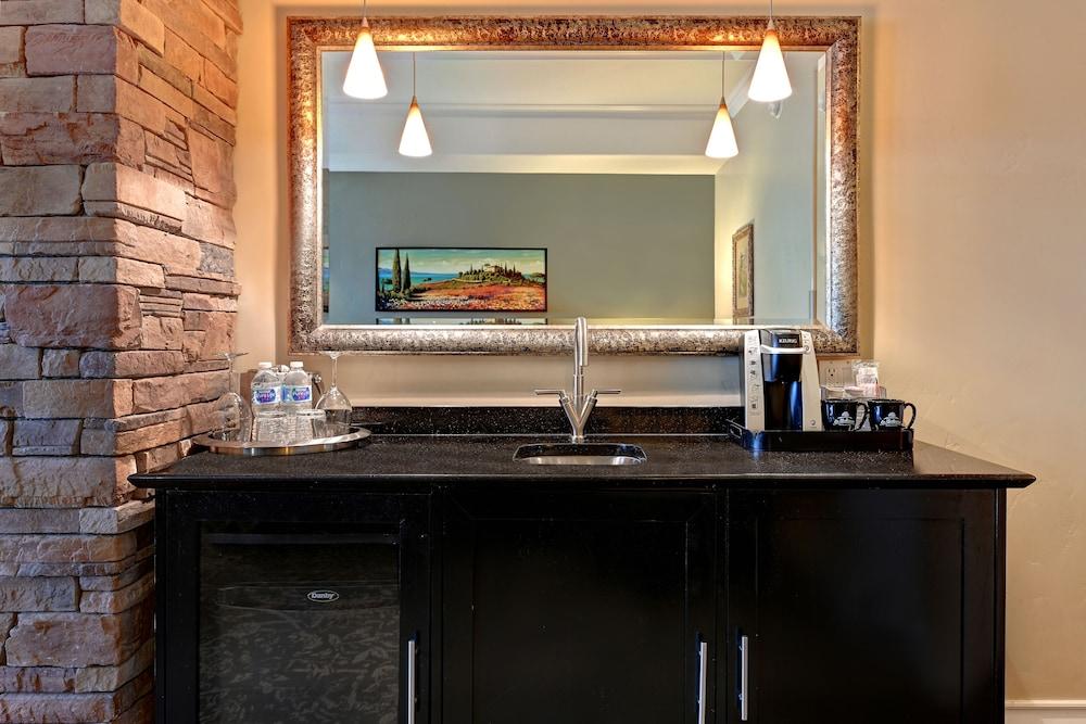 Bellasera Hotel & Suites Paso Robles, Tapestry by Hilton photo 39