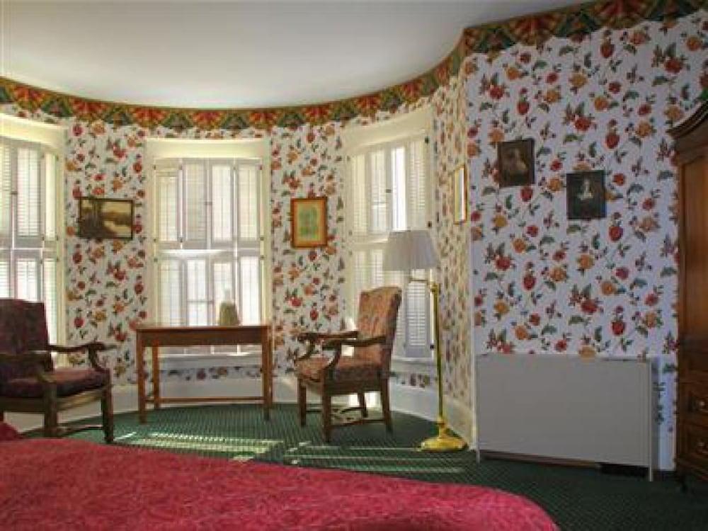 Inn on Mackinac photo 78