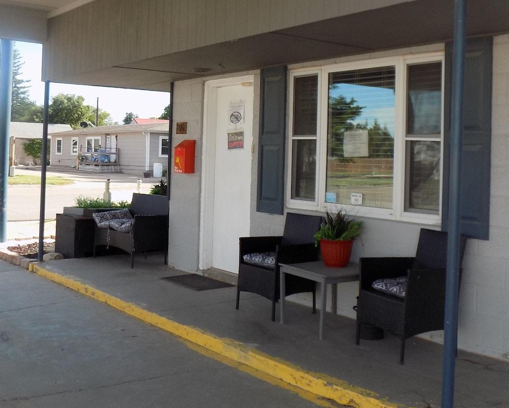 Dighton Inn photo 70
