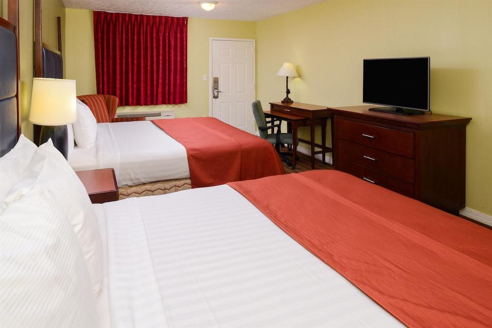 Americas Best Value Inn & Suites Waller Prairie View photo 12