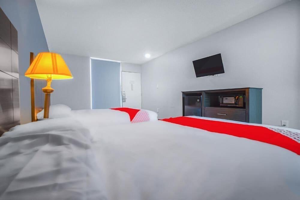 StateLine Stayovers Extended Stay Hotel photo 3