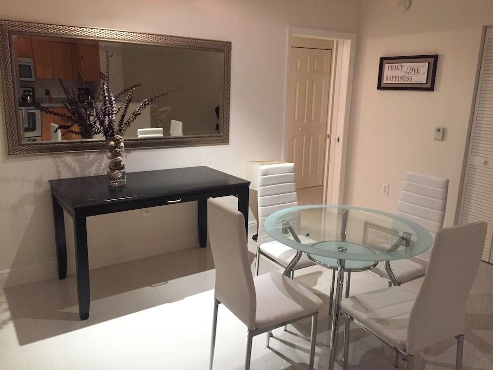 LYX Suites at Merrick Park in Coral Gables photo 39