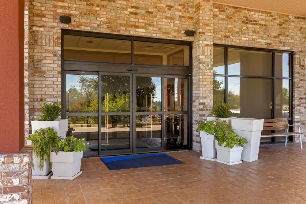 Holiday Inn Express Hotel & Suites Harrison by IHG photo 15