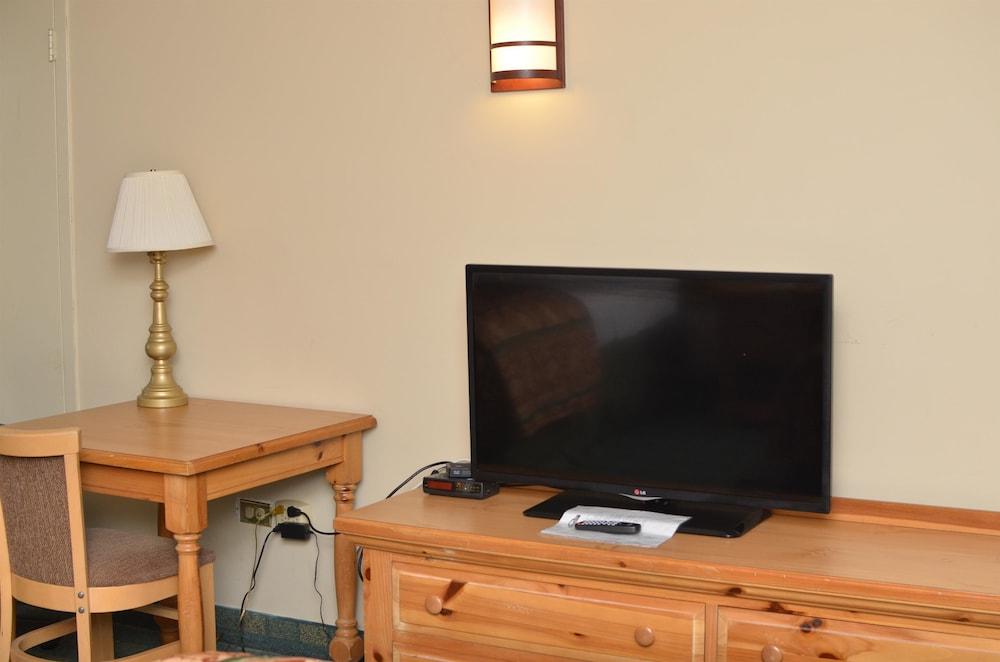 The Sunset Inn photo 36