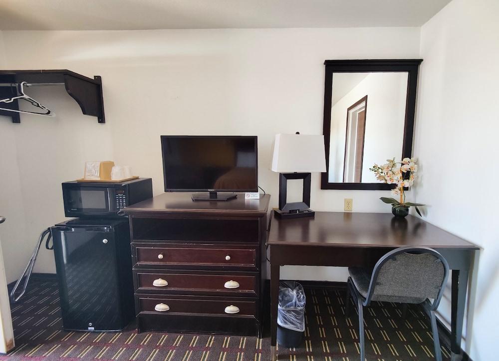 Desert Inn photo 16