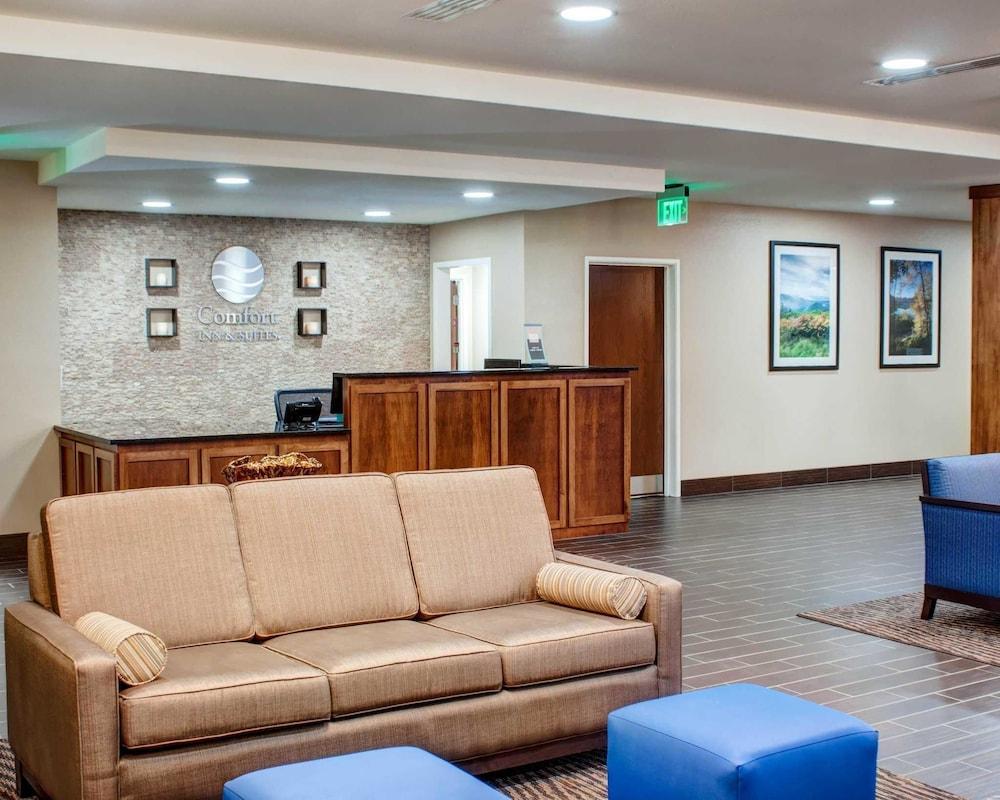 Comfort Inn & Suites Caldwell photo 3