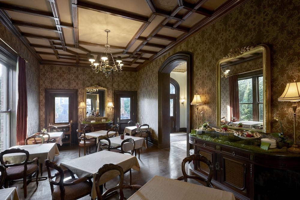 The Wheeler Mansion photo 2