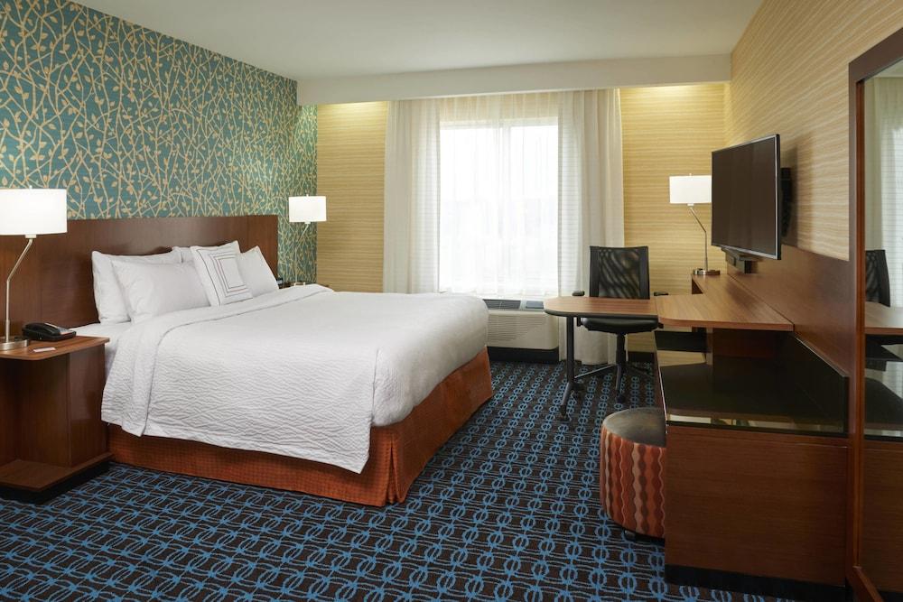 Fairfield Inn & Suites by Marriott Niagara Falls photo 7