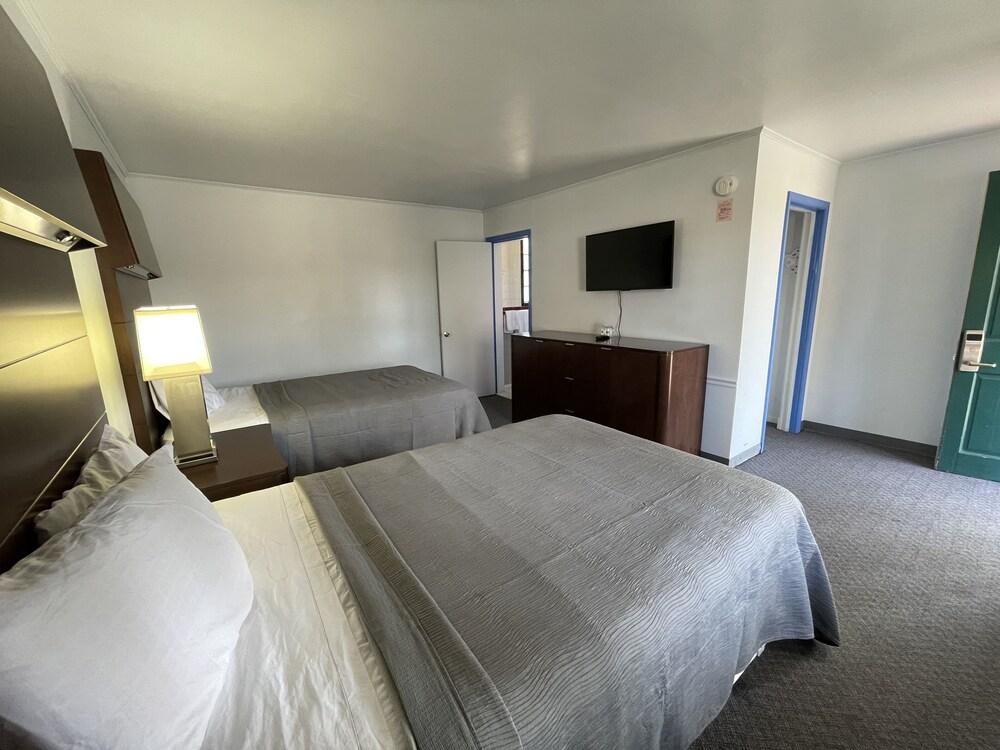 Rips Country Inn photo 19