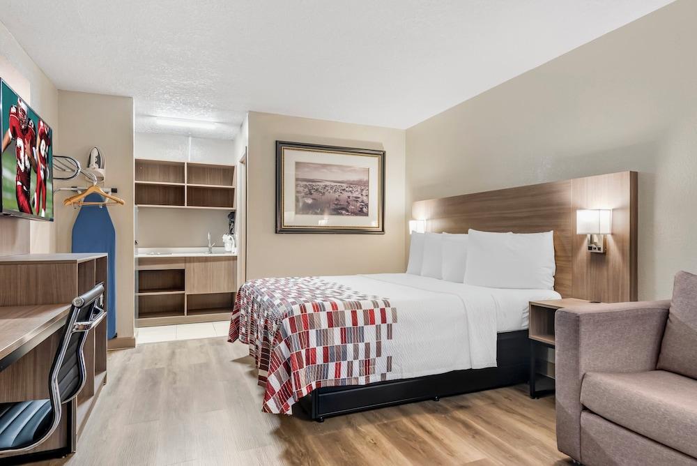 Red Roof Inn Kissimmee photo 15