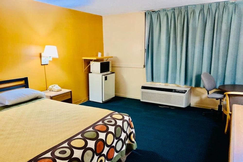 Red Carpet Inn & Suites Lima photo 25