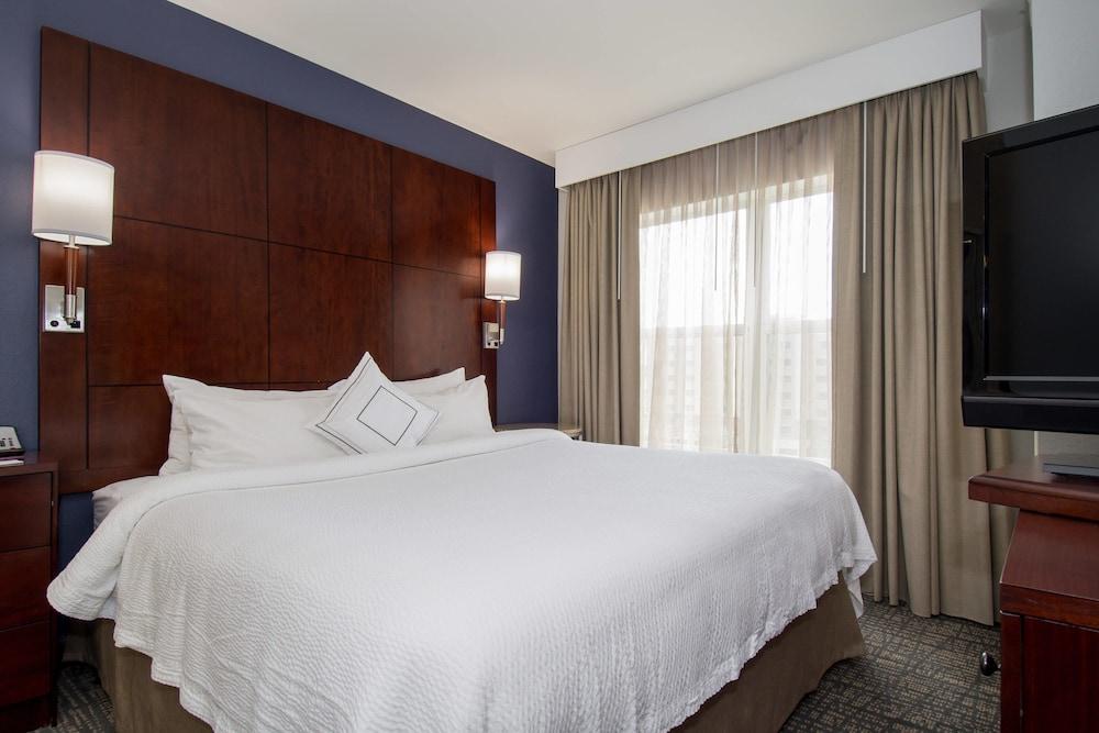 Residence Inn Marriott Concord photo 6