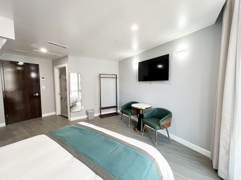 Starlight Hotel photo 15