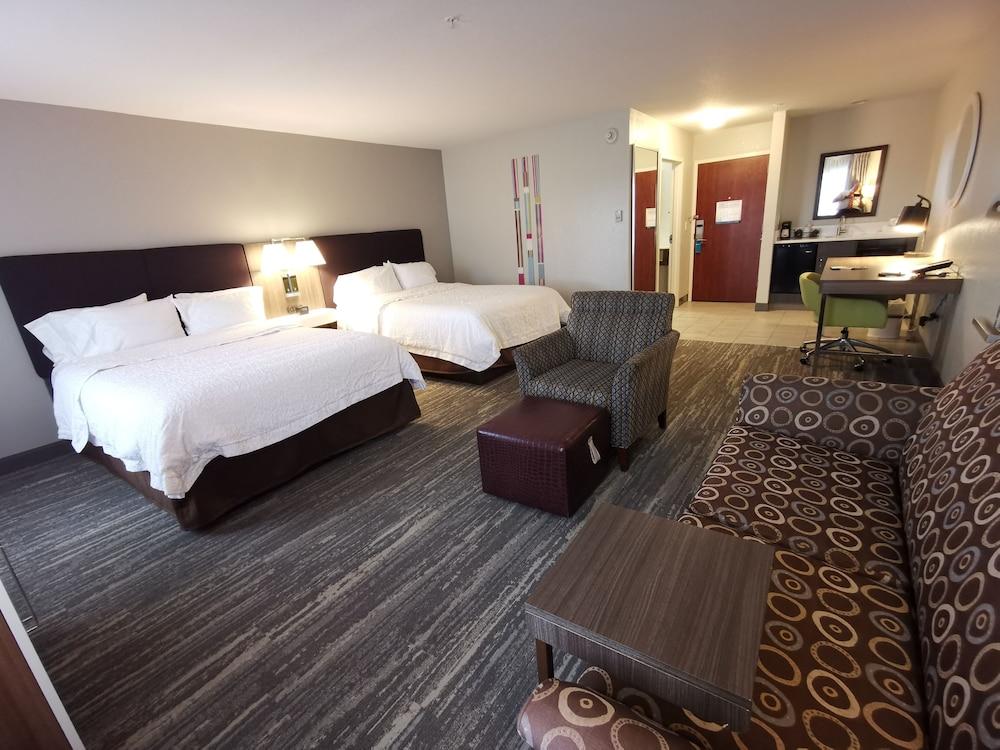 Hampton Inn & Suites Colorado Springs/Air Force Academy photo 17