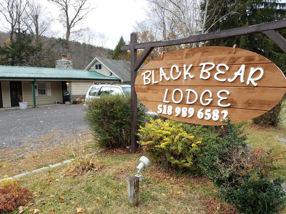 Black Bear Lodge photo 1