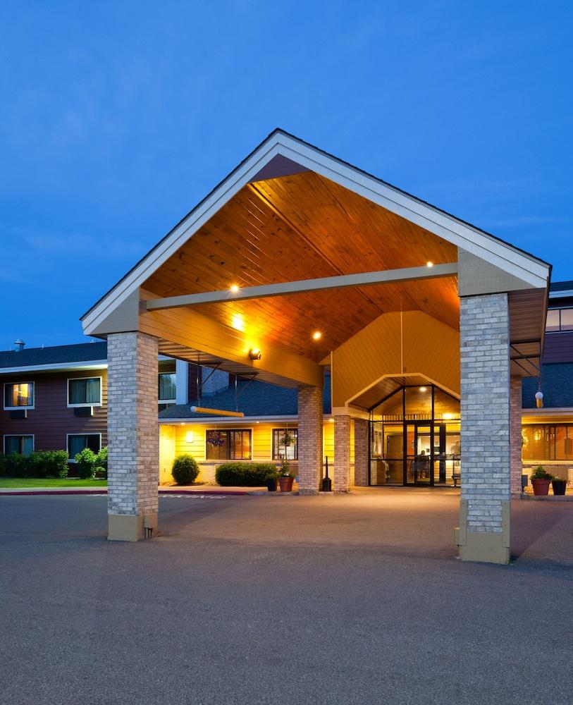 AmericInn by Wyndham Duluth South Black Woods Event Center photo 34