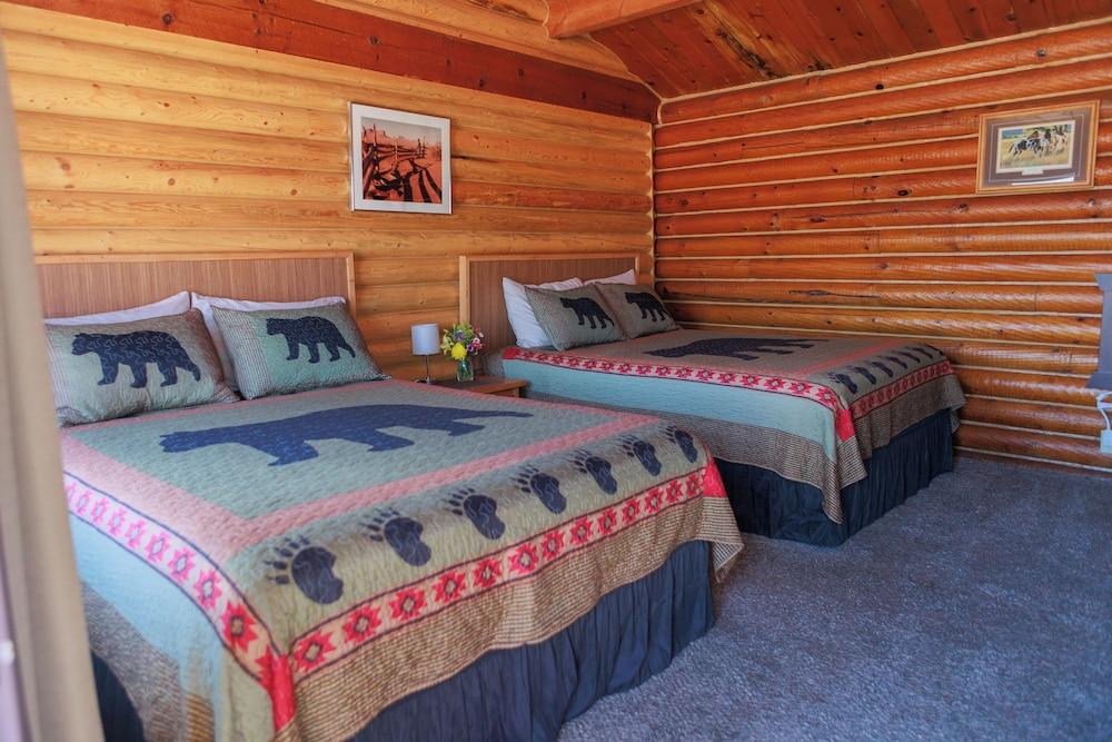 Big Medicine Cabins photo 10