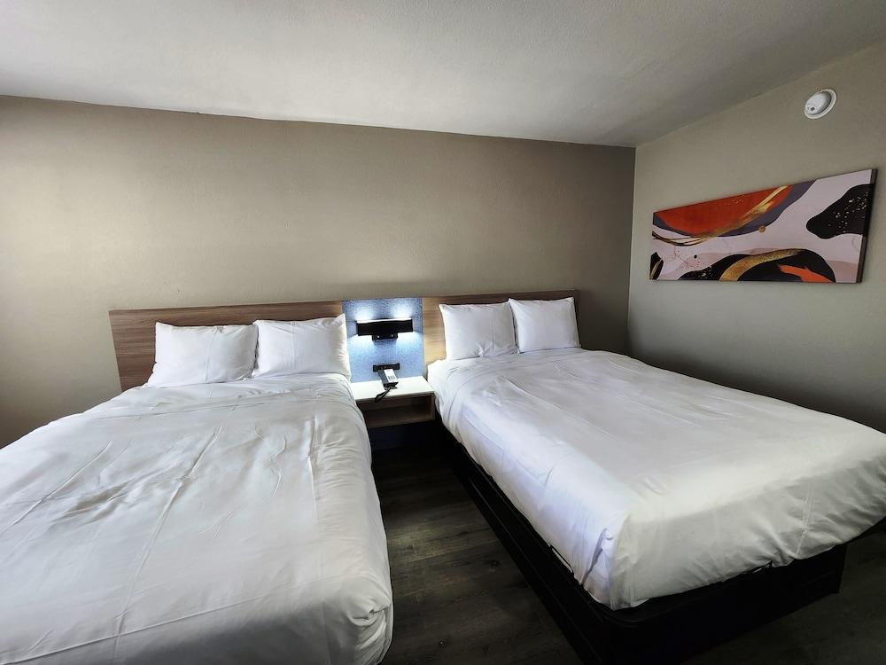 Smart Stay Inn photo 14