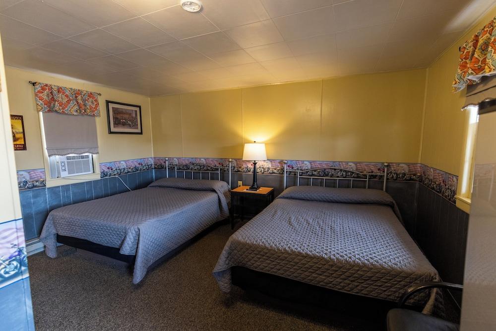 Sunset RV Park and Motel photo 8