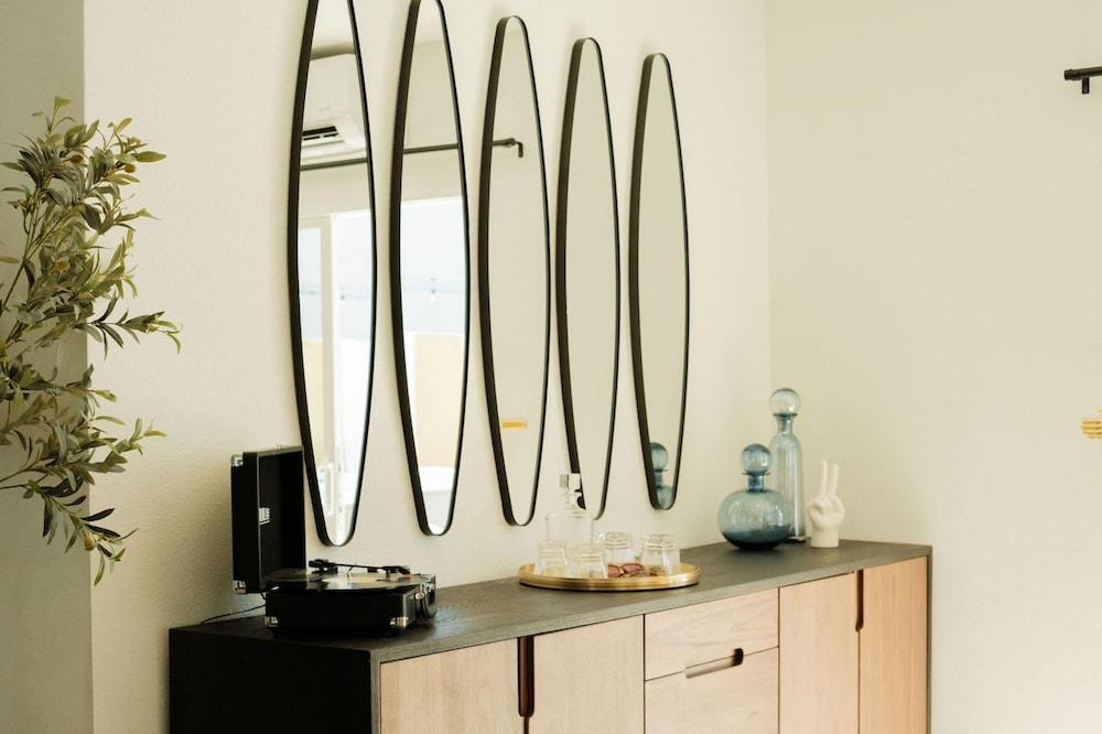 Mod Suite photo 62