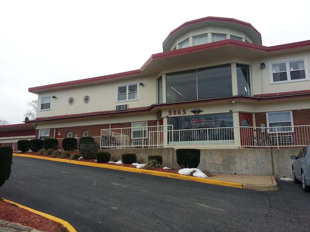 Lee High Inn photo 16