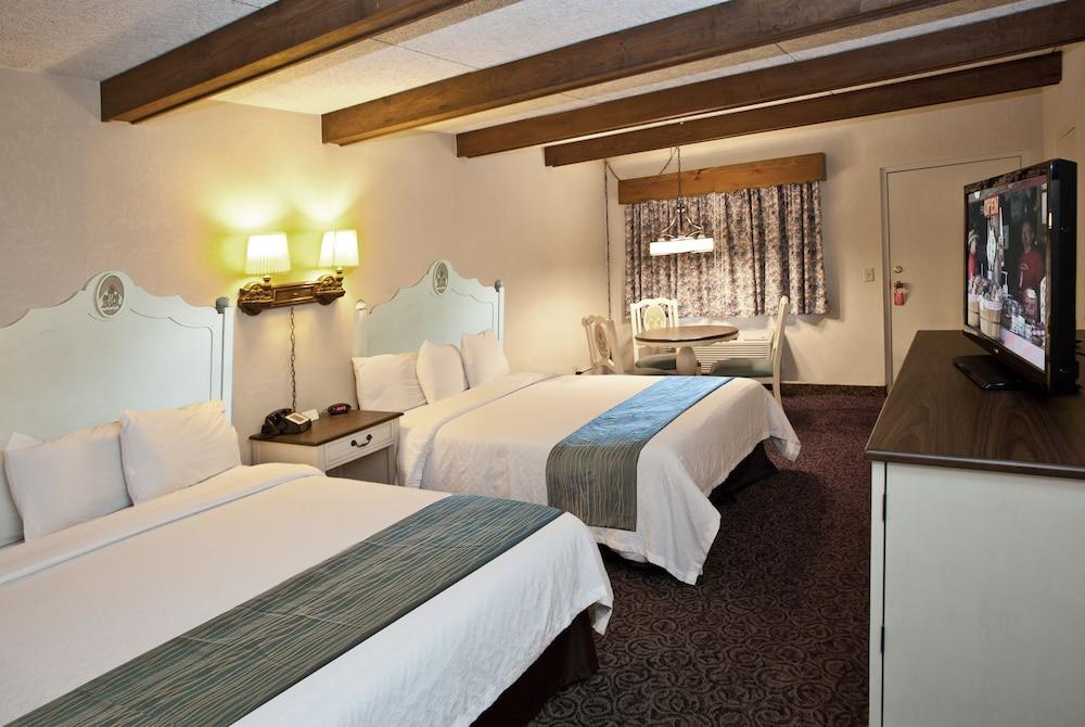 Helendorf River Inn, Suites & Conference Center photo 28